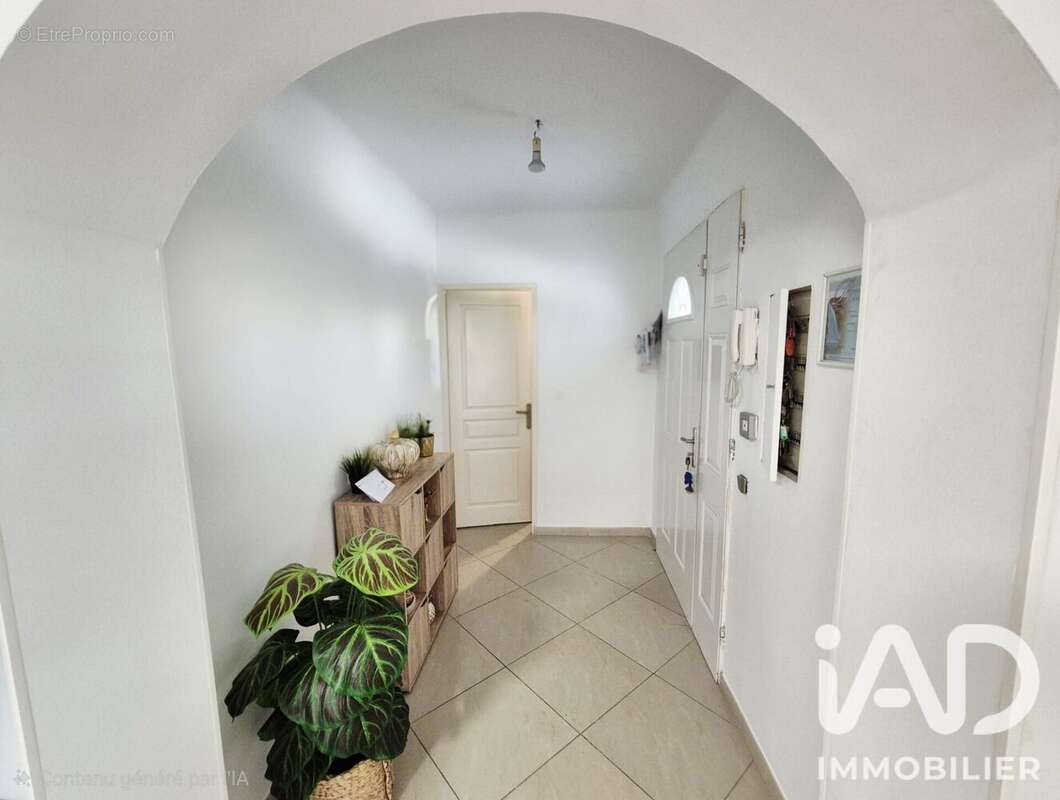 Appartement 450 m² à Perpignan  - photo 7