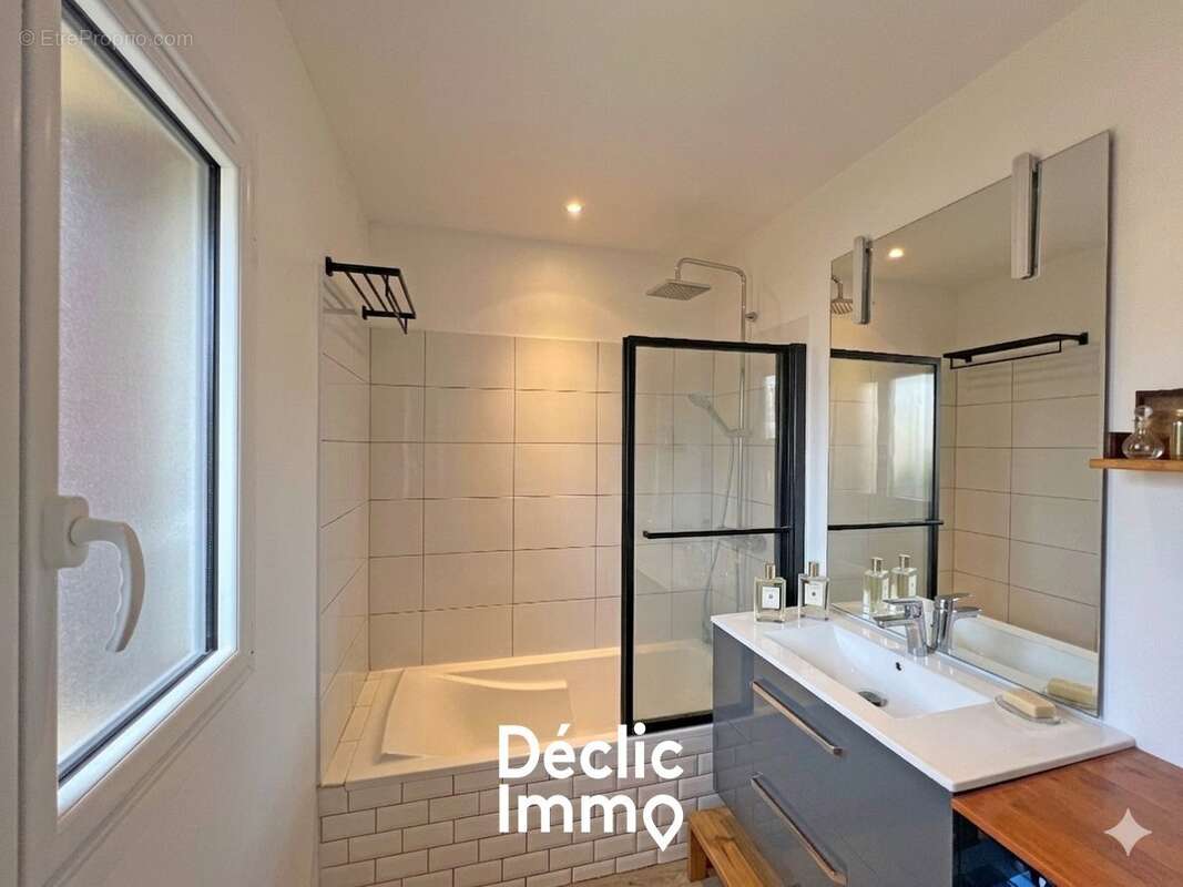 Appartement à VENCE