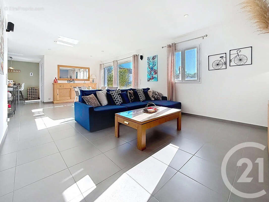 Maison à SANTA-MARIA-POGGIO