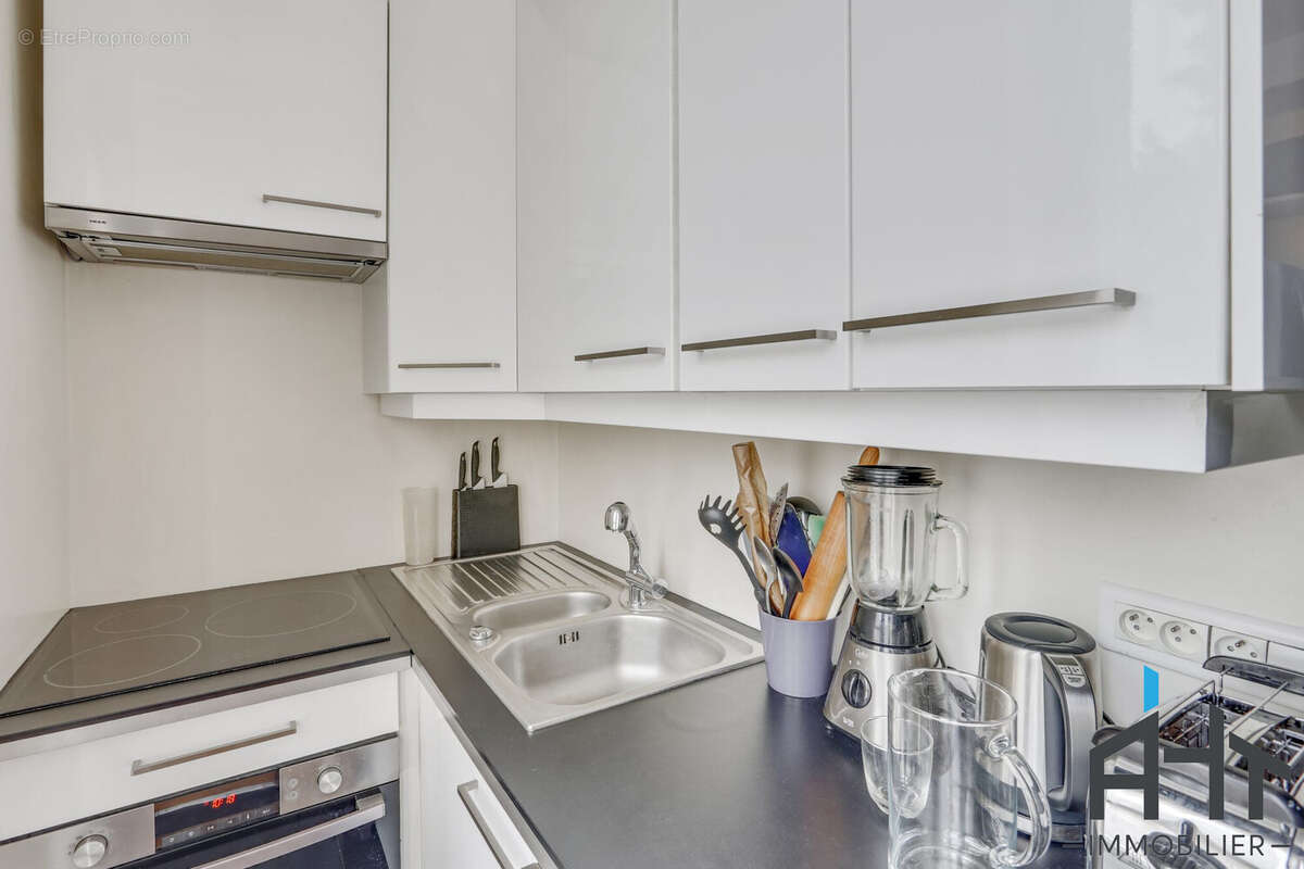 Appartement à PARIS-12E
