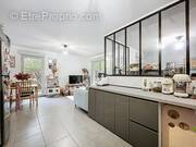 Appartement à OULLINS