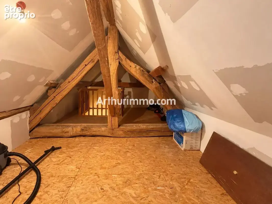 Ferme bressane à colombages – 201 m² – 8 pièces – terrain 2780m² - photo 15