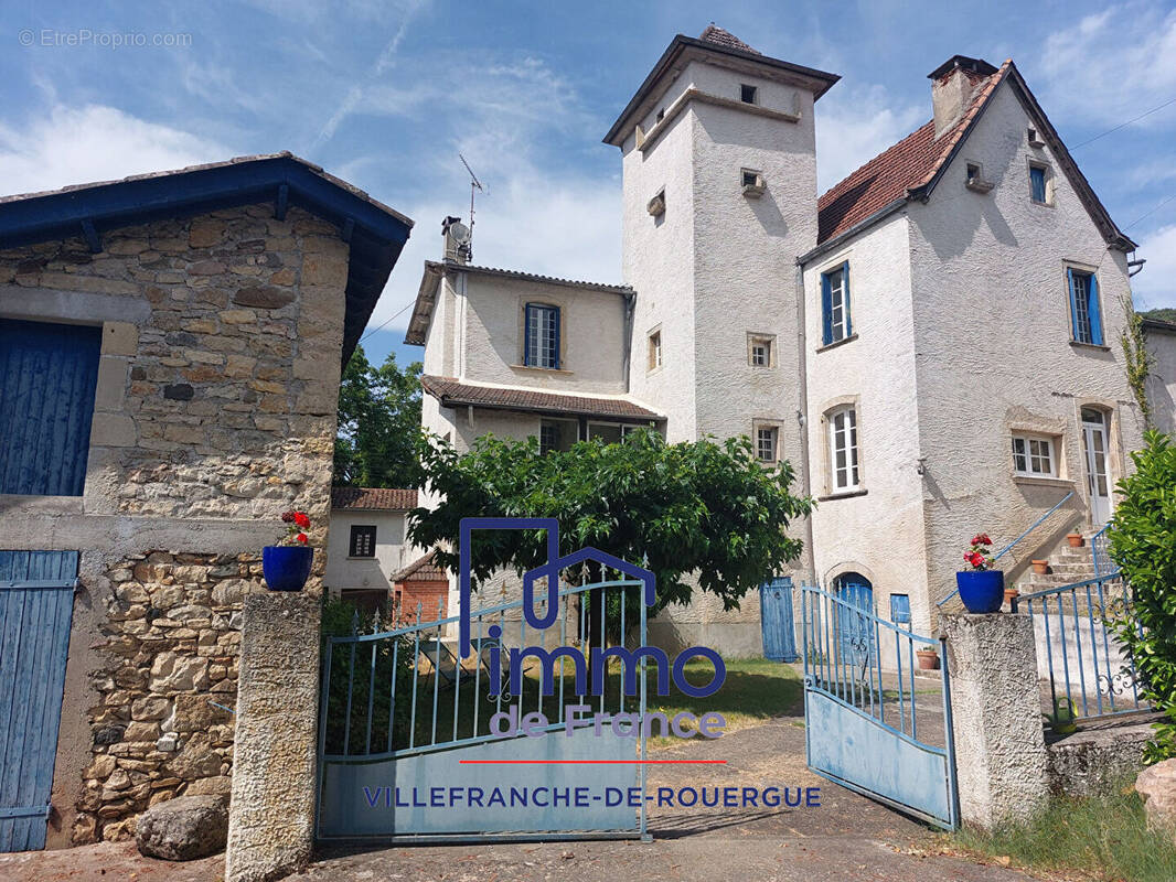 Maison à VILLEFRANCHE-DE-ROUERGUE
