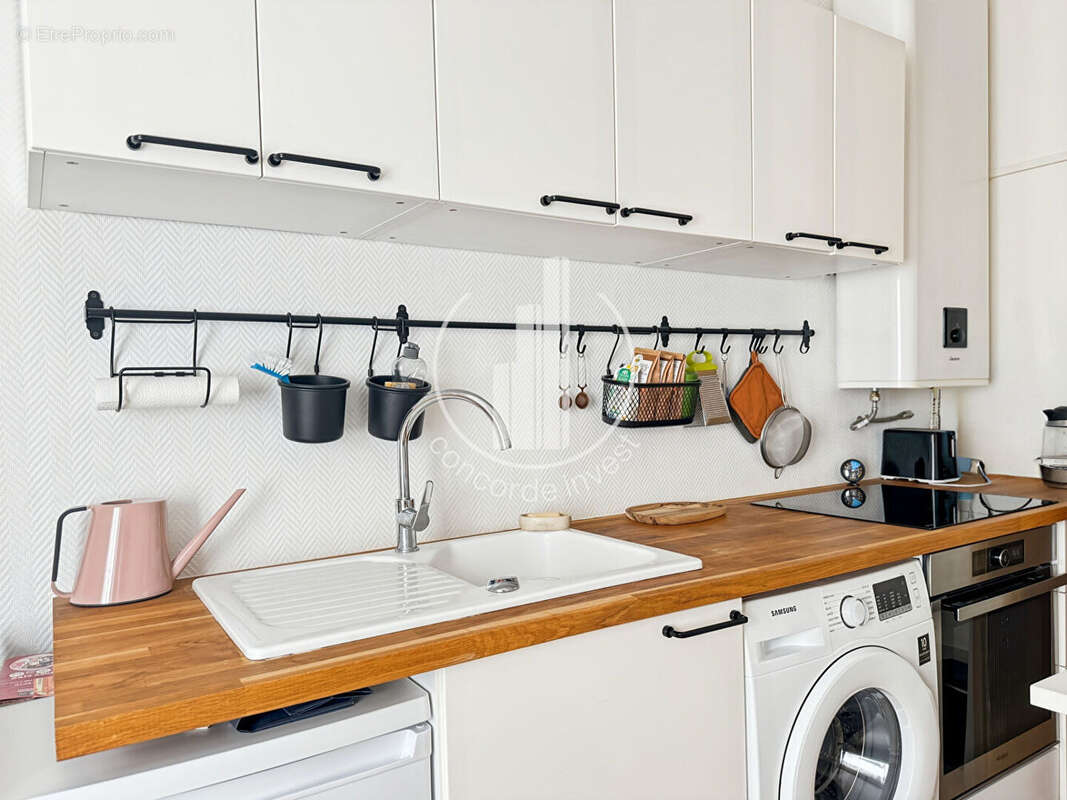 Appartement à PARIS-14E