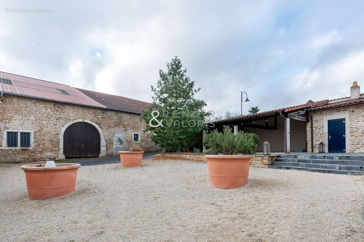 Maison à THELOD