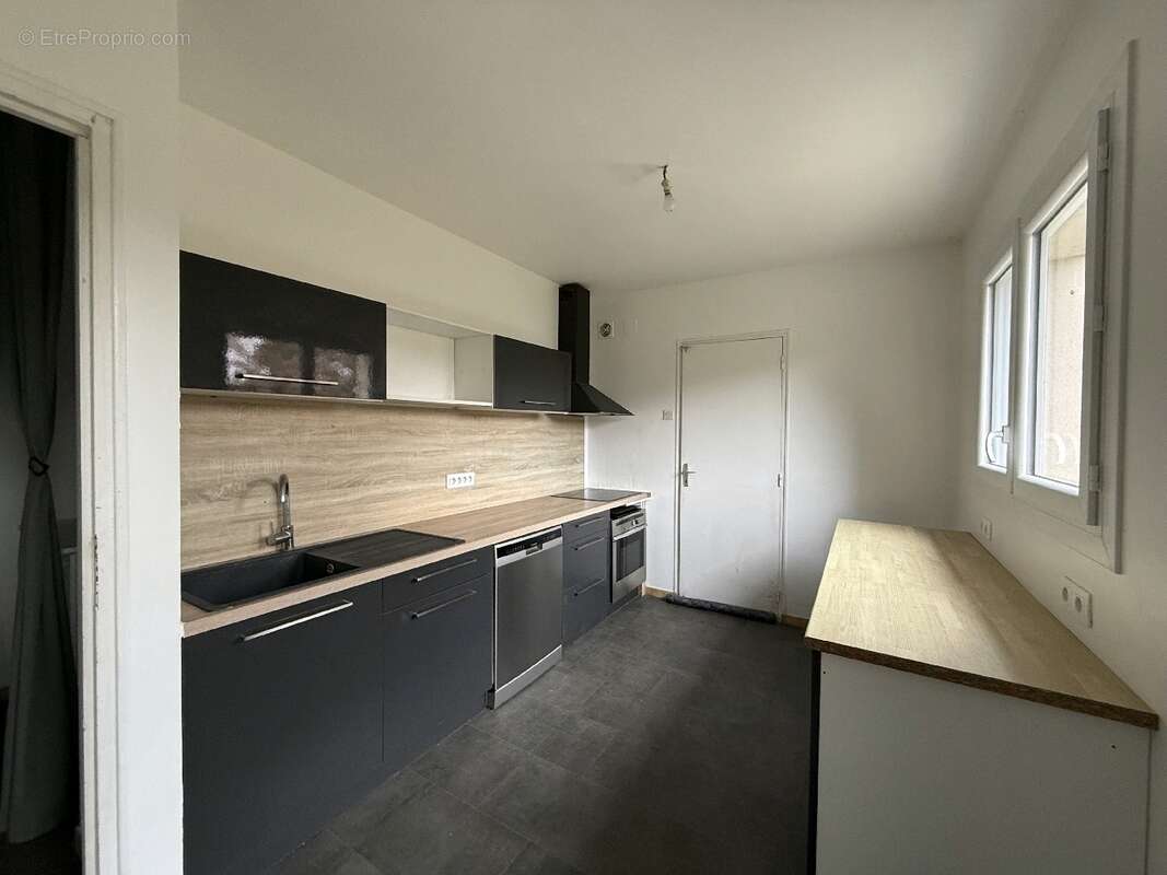 Maison à SAINT-GEORGES-DE-DIDONNE