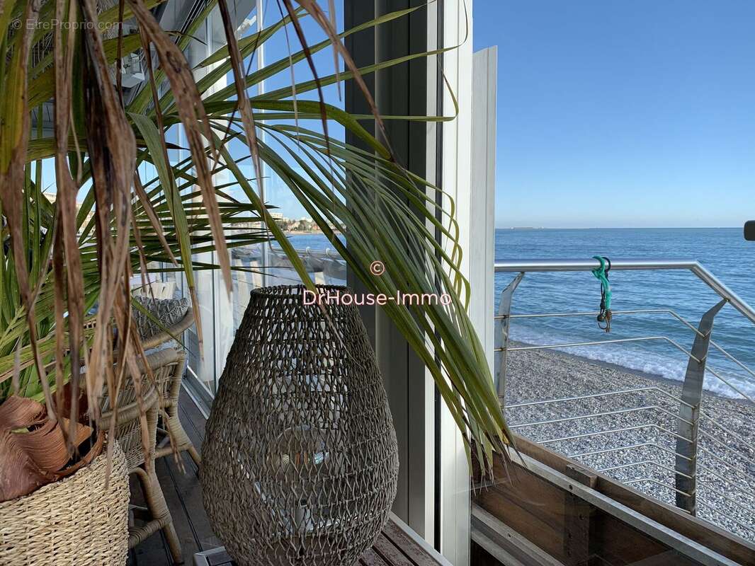 Commerce à CAGNES-SUR-MER