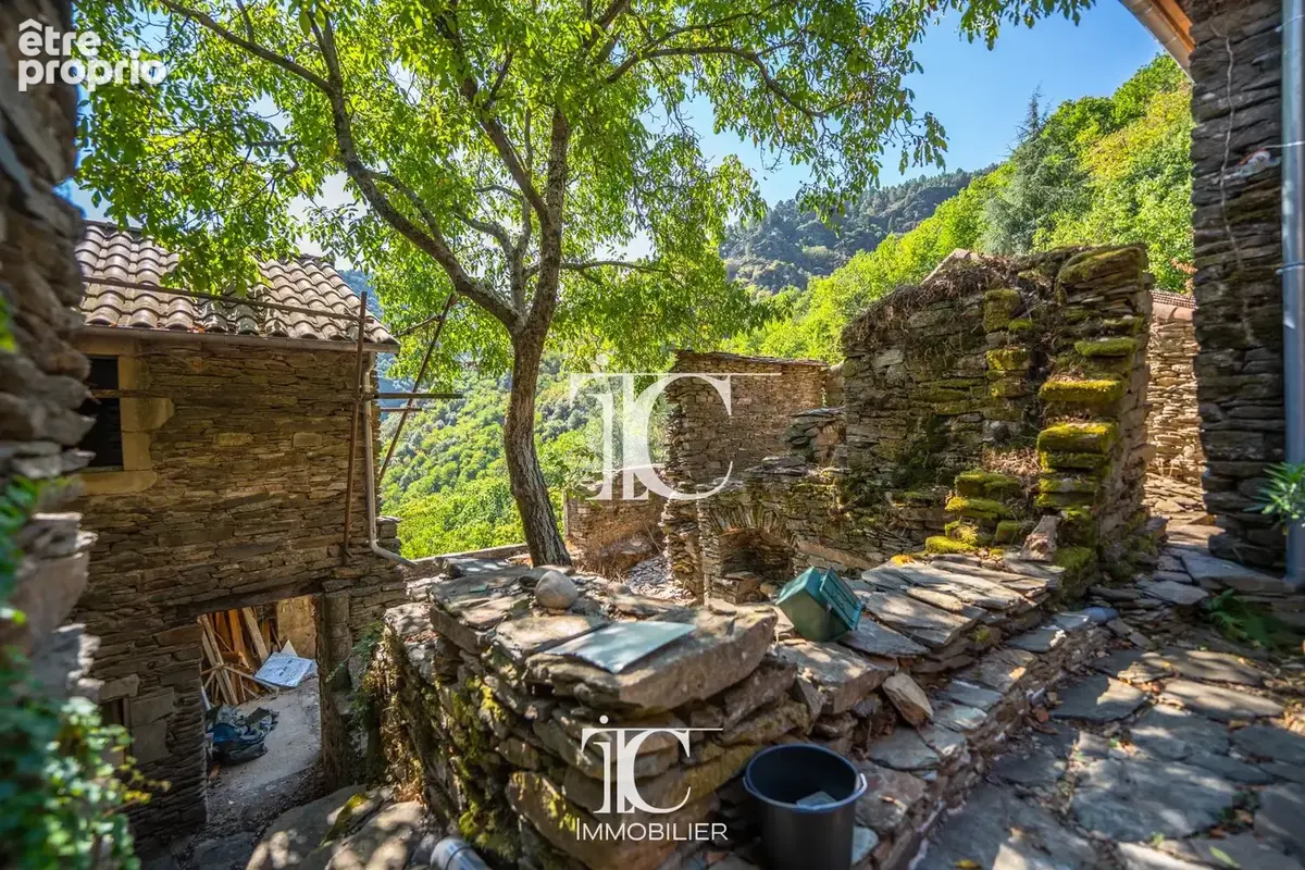 Mas de hameau du xviiieme siècle  100 m² habitables  4 chambres  terrain 340 m²  à 25 min des vans - photo 8