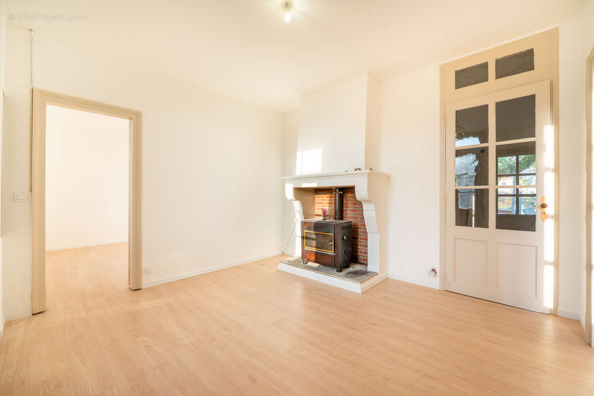 Maison à BELIN-BELIET