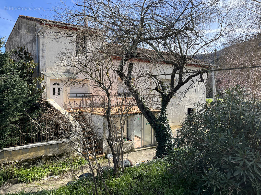 Maison à SAINT-GERVAIS-SUR-MARE