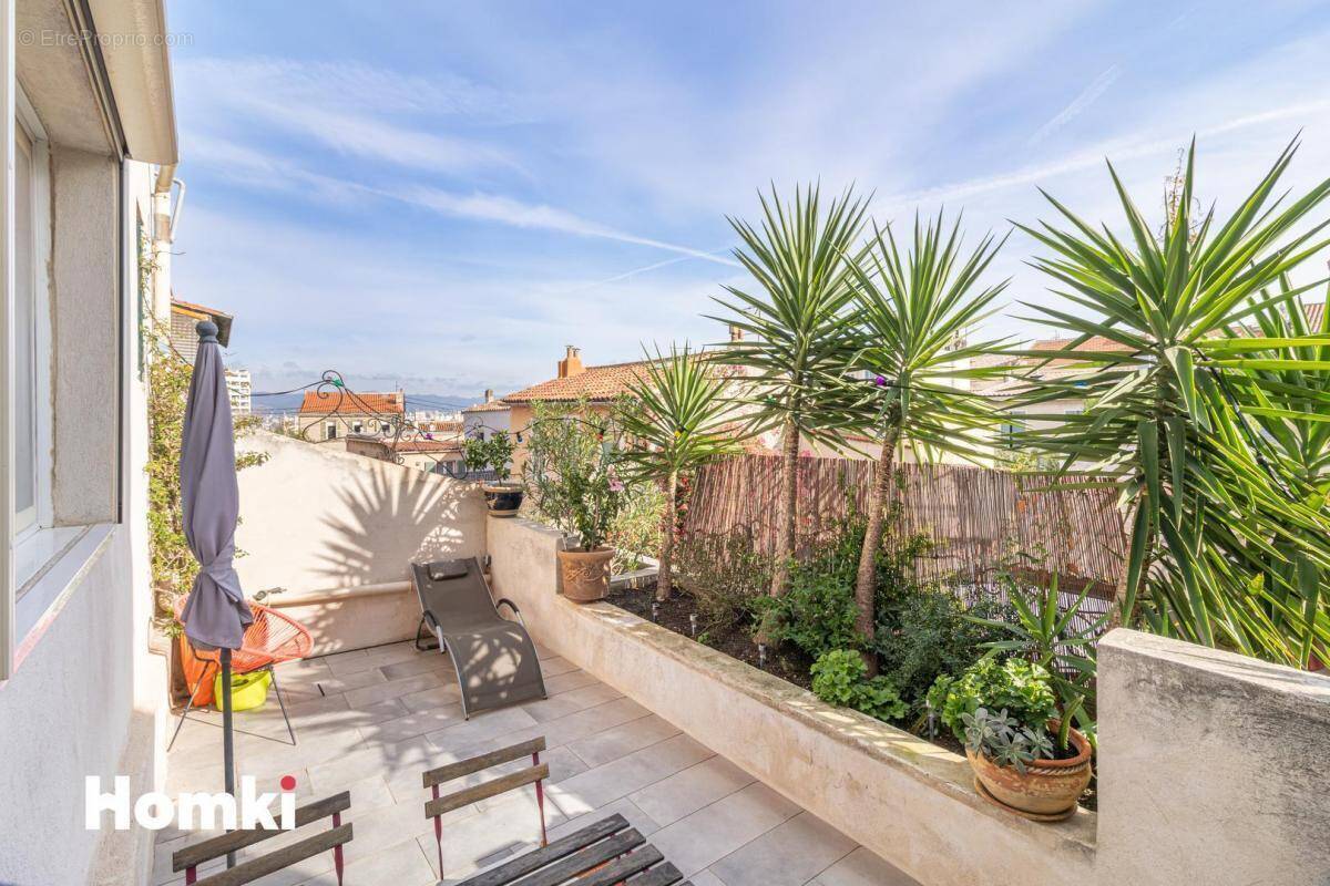 Appartement à MARSEILLE-7E