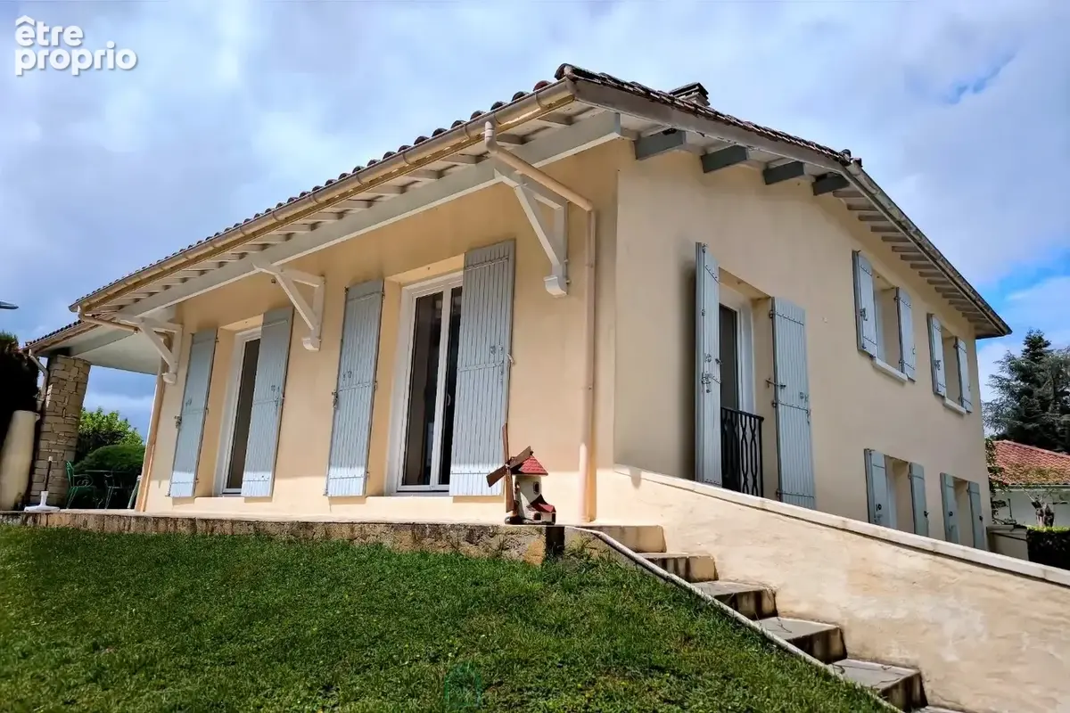 Maison avec 2 logements au calme, proche des commodites - photo 2