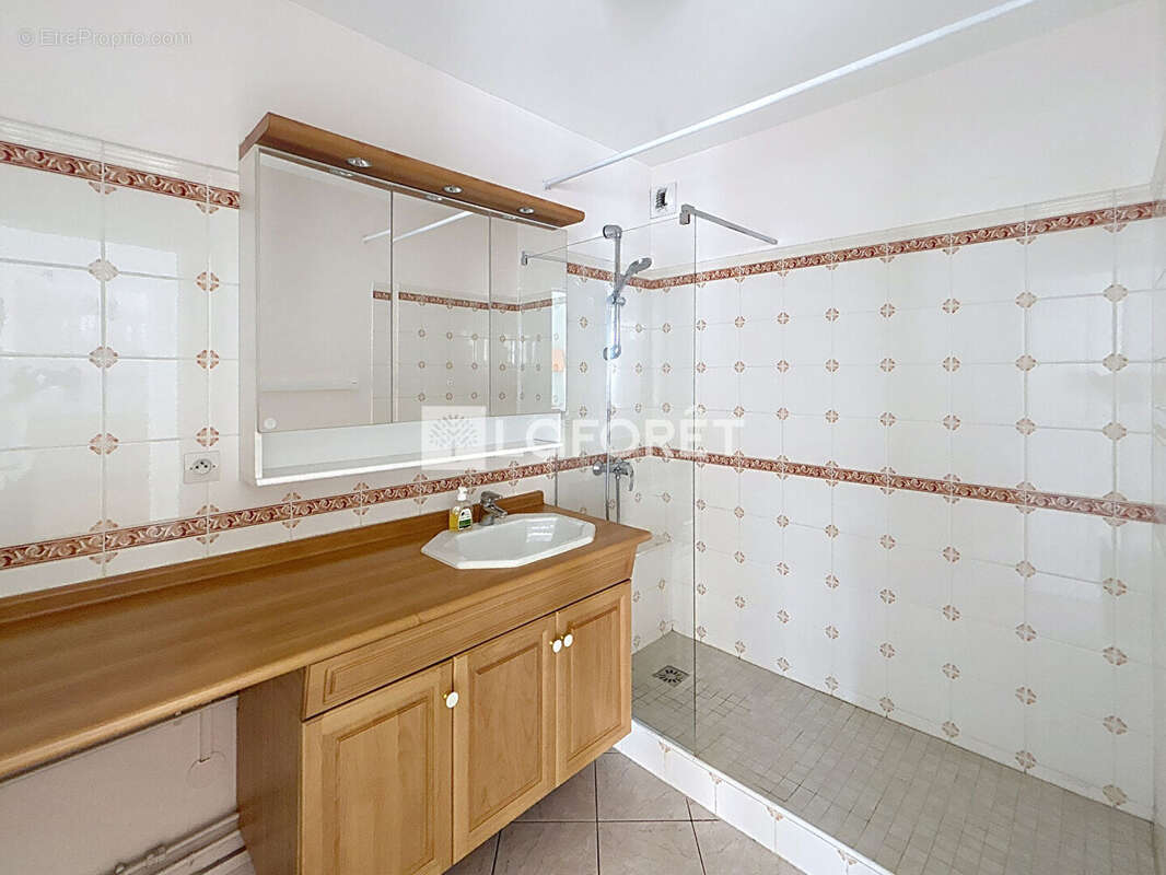 Appartement à VILLEJUIF