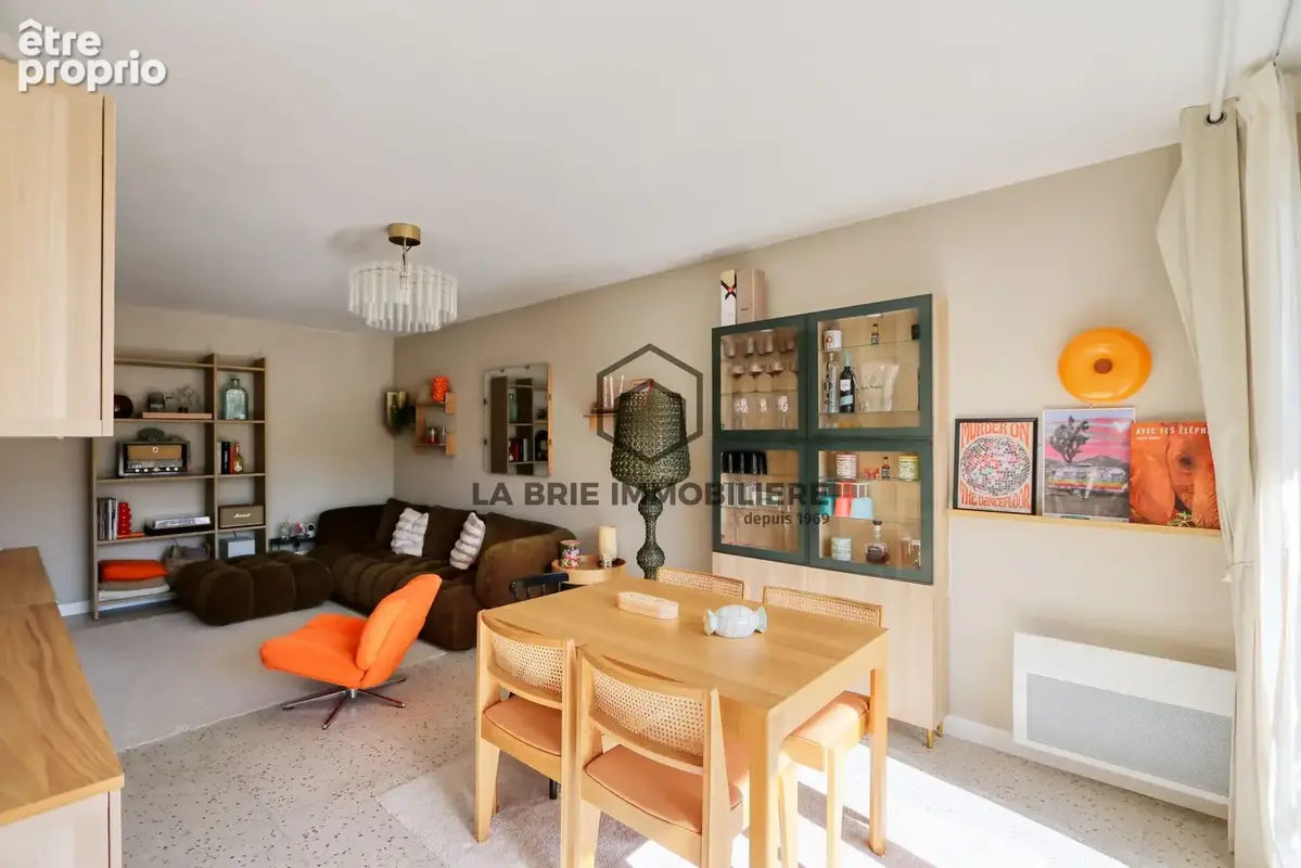 Appartement 4 pièces 77 m² à vendre à Gournay-Sur-Marne (93460) - photo 2