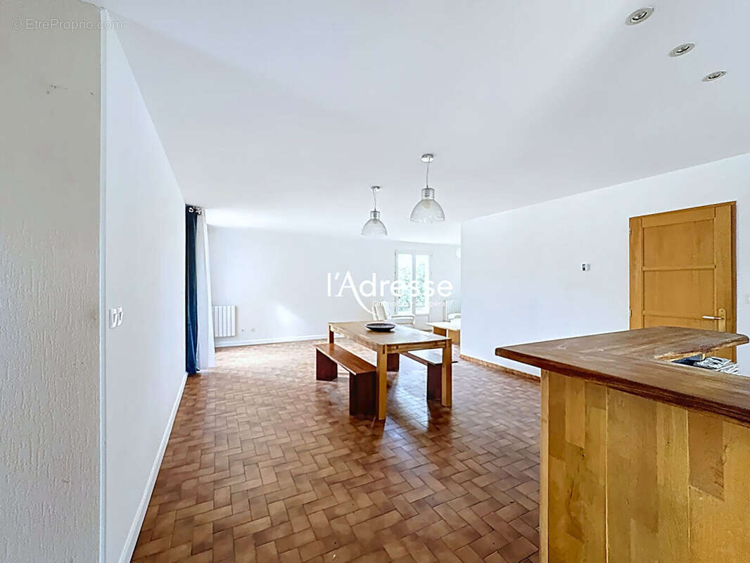 Exclusivité l'Adresse Immobilier - Tournefeuille - Maison T5 de 110m²  sur une parcelle de 565m² - photo 4