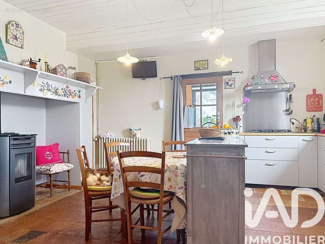 Photo 8 - Maison à LE FOUSSERET