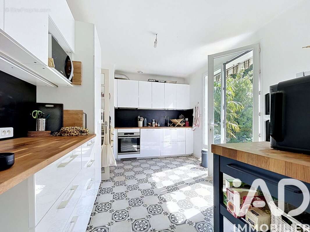 Photo 3 - Maison à BOUGUENAIS