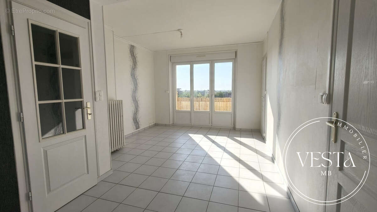 Appartement 52 m² à Chenove  - photo 2