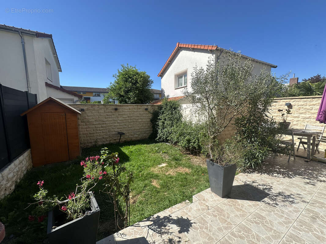 Maison à CHAMPIGNY-SUR-MARNE