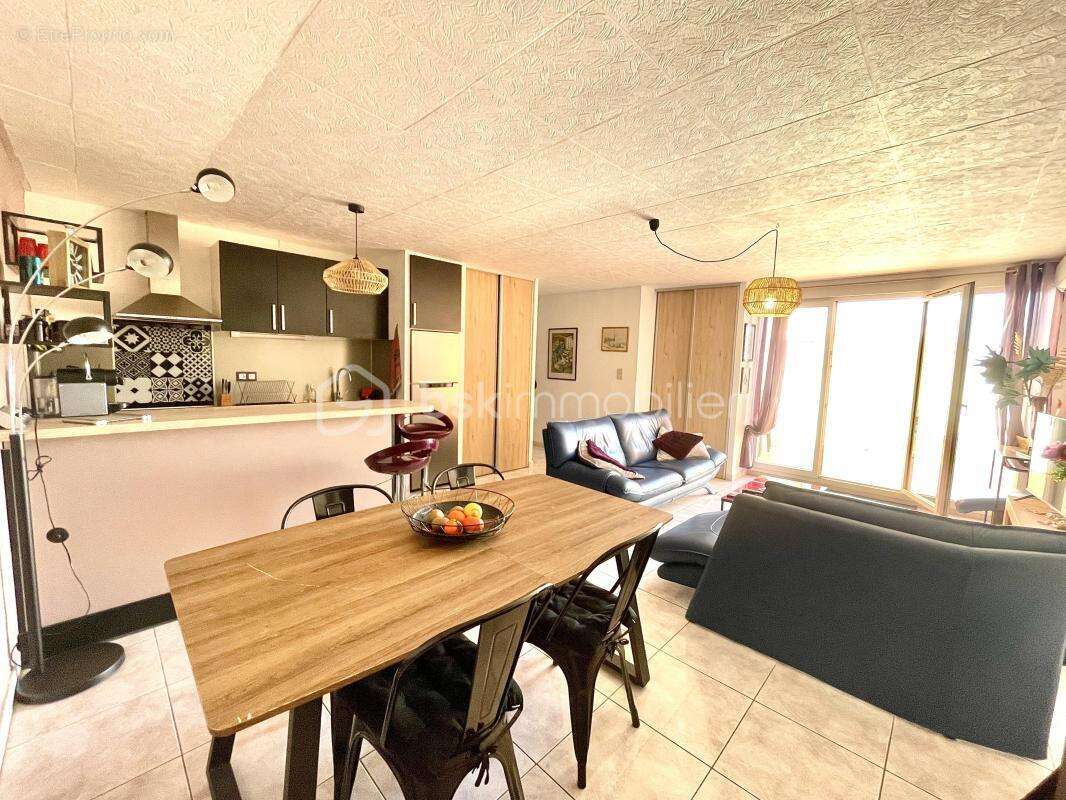 Appartement à SAINTE-MARIE