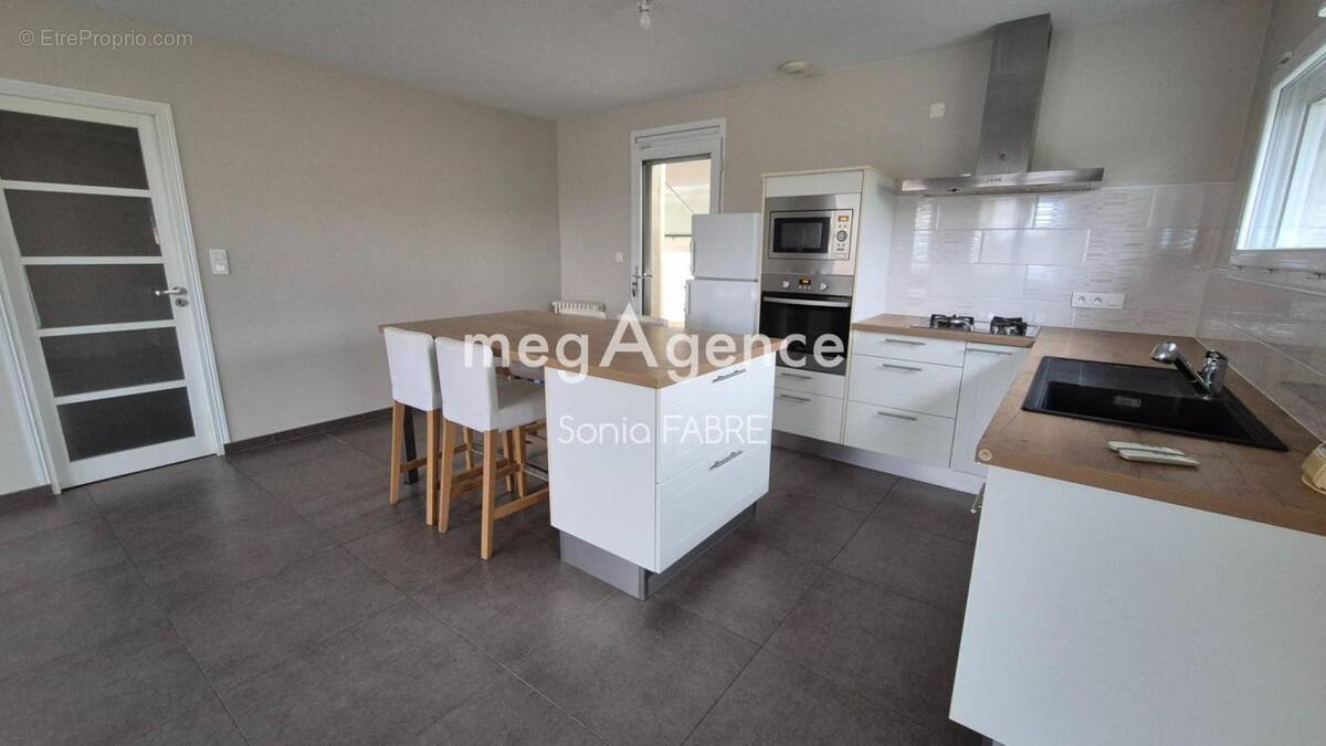 Maison à BOUGUENAIS