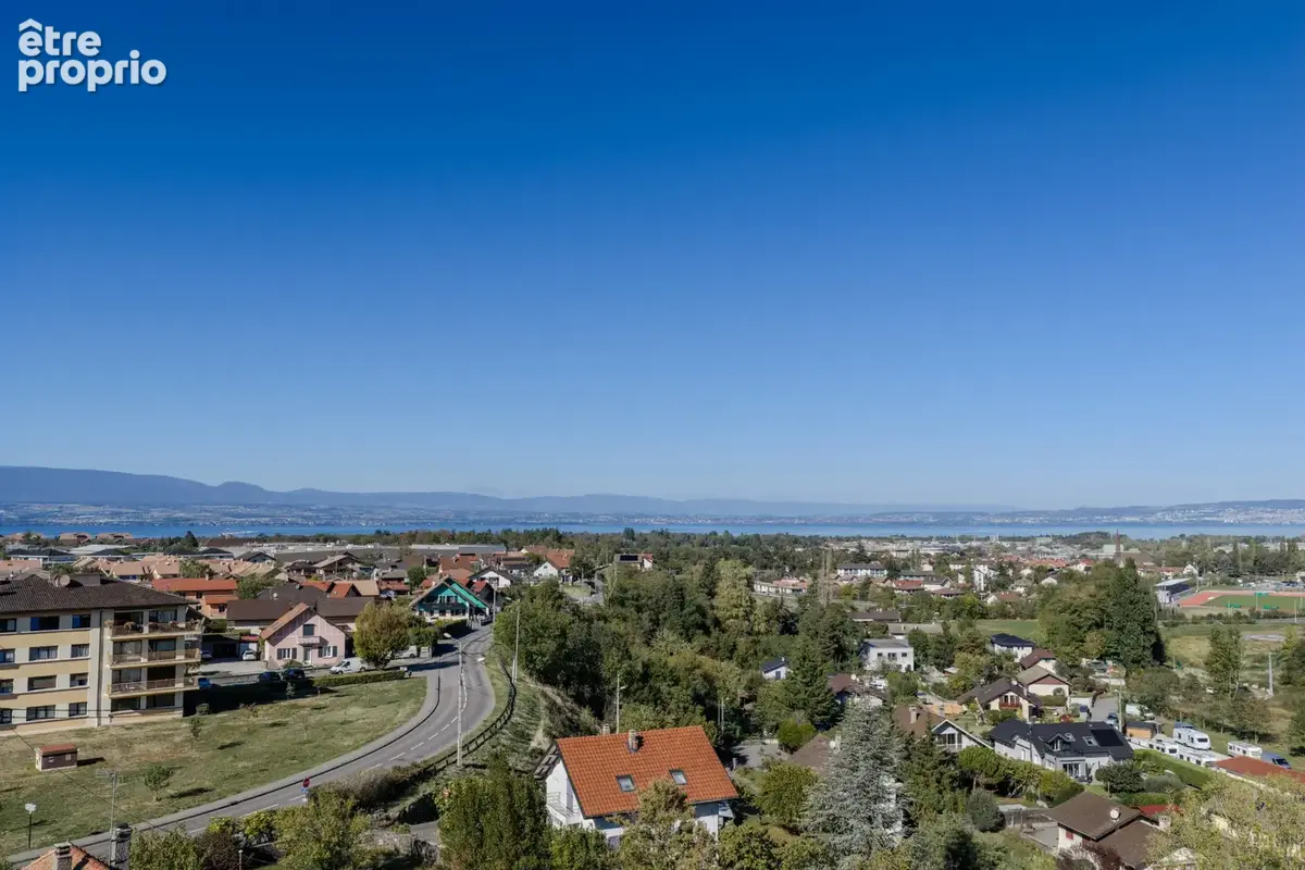 Thonon-les-Bains - Appartement 3 pièces de 117m2 avec terrasse - photo 13
