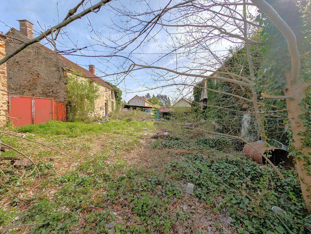 Maison à VILLEFARGEAU