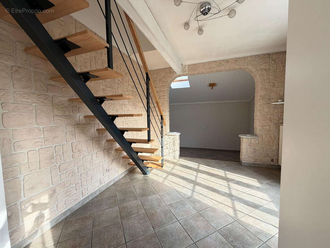 Maison à TREMBLAY-EN-FRANCE