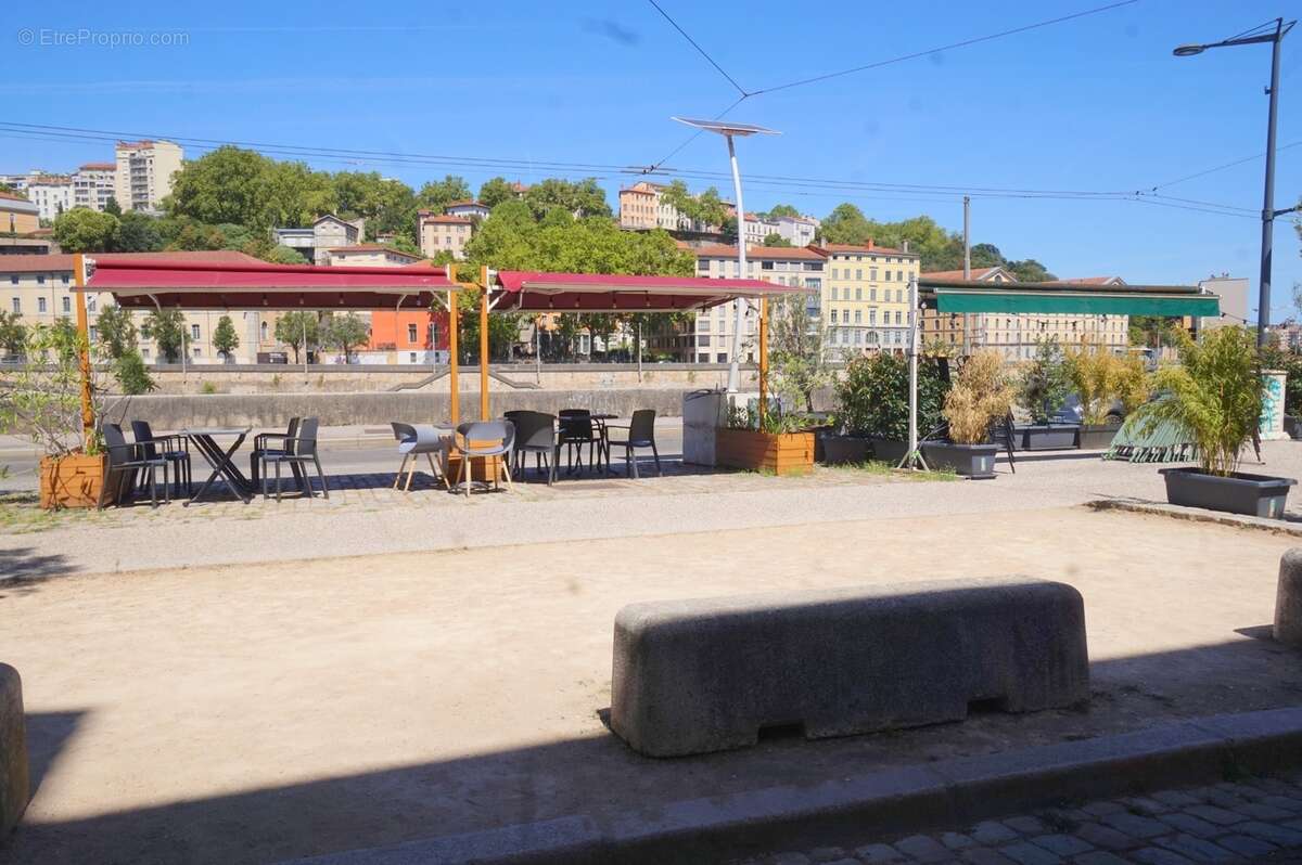 Appartement à vendre 2 pièces LYON 9EME ARRONDISSEMENT (69) - Quai de Scize - Front de Saône - photo 14
