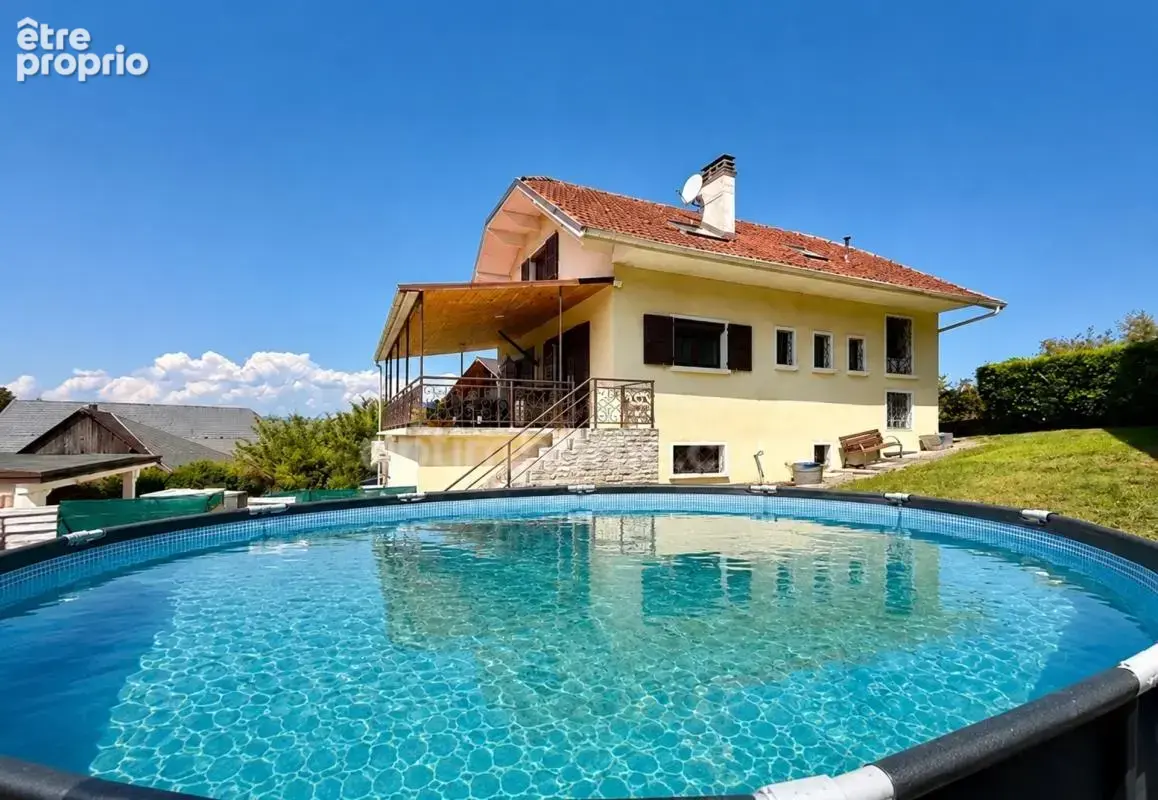 Maison à GRUFFY