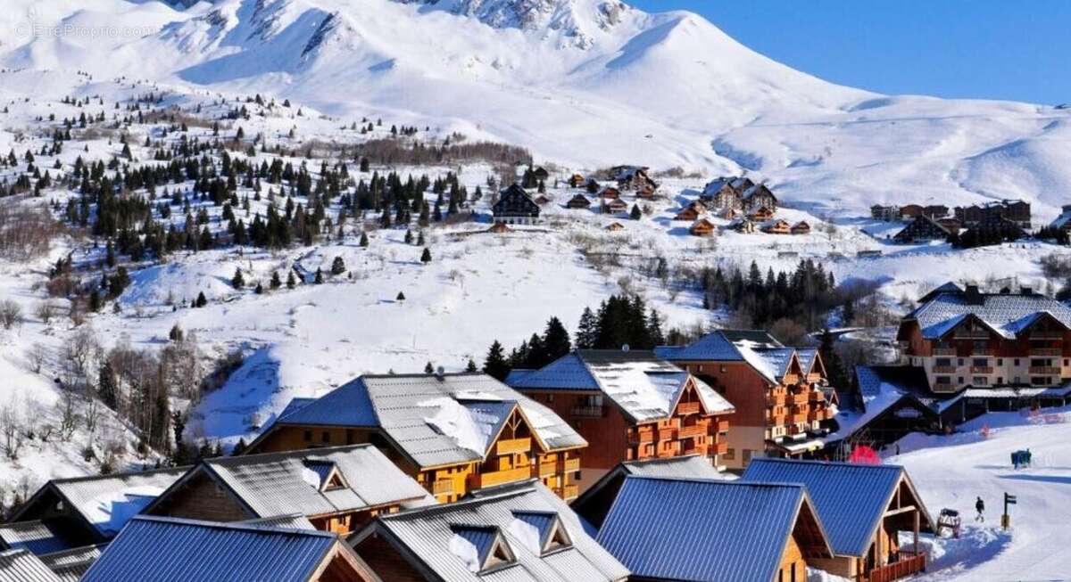 Appartement à SAINT-FRANCOIS-LONGCHAMP