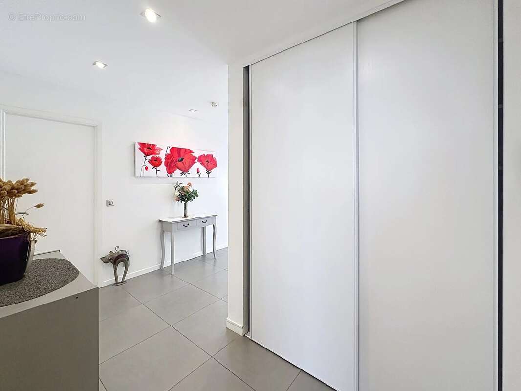 Appartement à LE CANNET