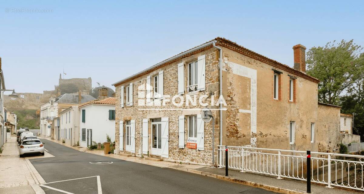 Maison à TALMONT-SAINT-HILAIRE