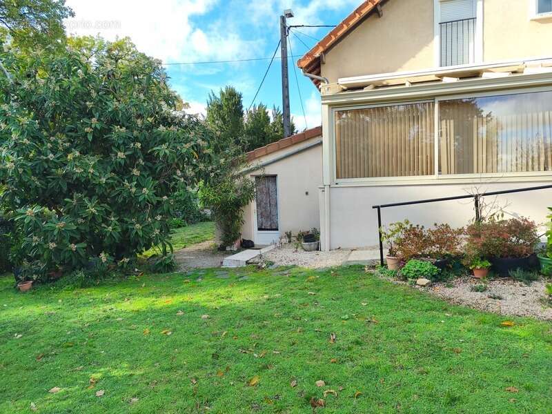 Maison à CHATELLERAULT