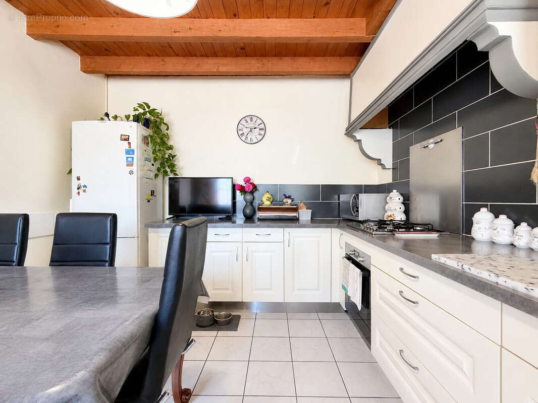 Maison 186 m² à Bellerive-Sur-Allier  - photo 2