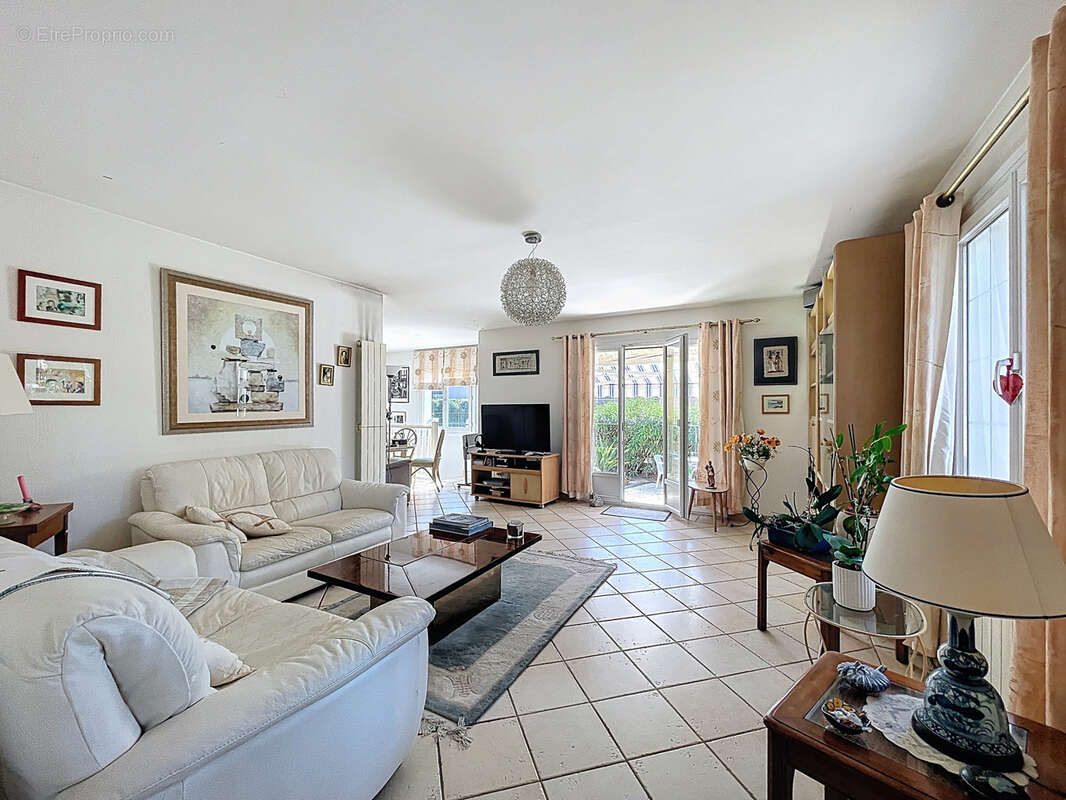 Maison à SAINT-RAPHAEL