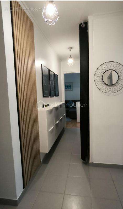 Appartement 4 pièces 87 M² à deux pas du Métro ligne11 - photo 15