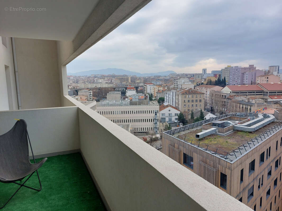 Appartement à MARSEILLE-3E