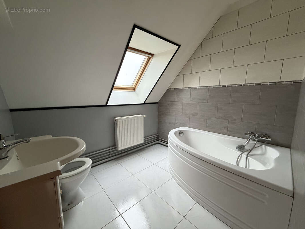 Maison à VILLERS-COTTERETS