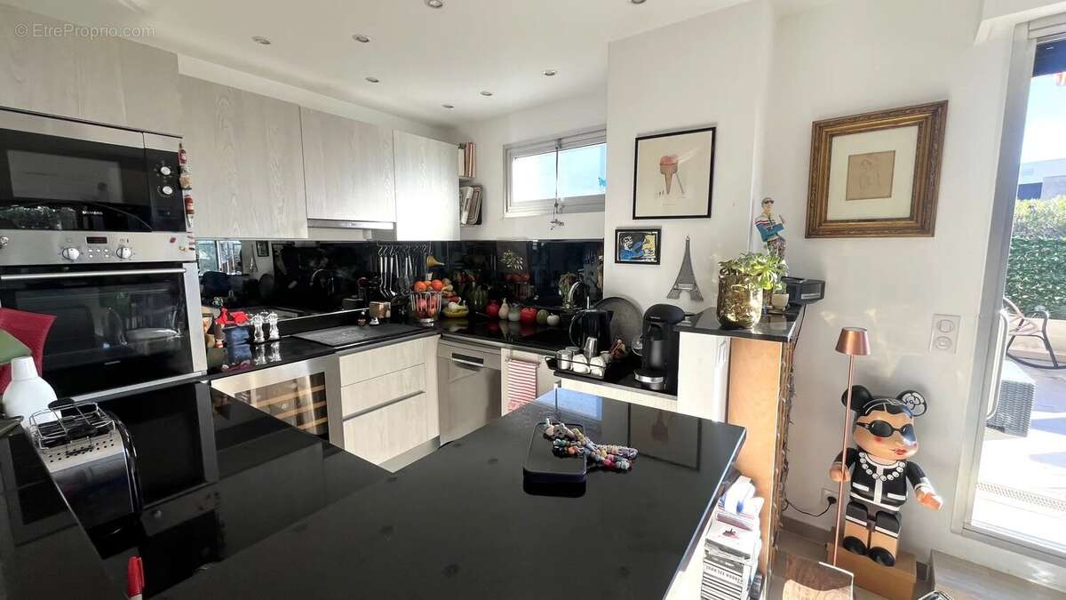 Appartement à LE CANNET