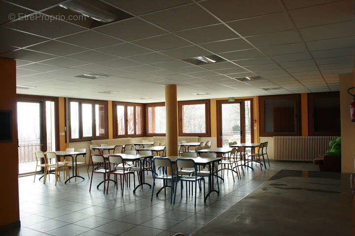 Maison à CRUSEILLES