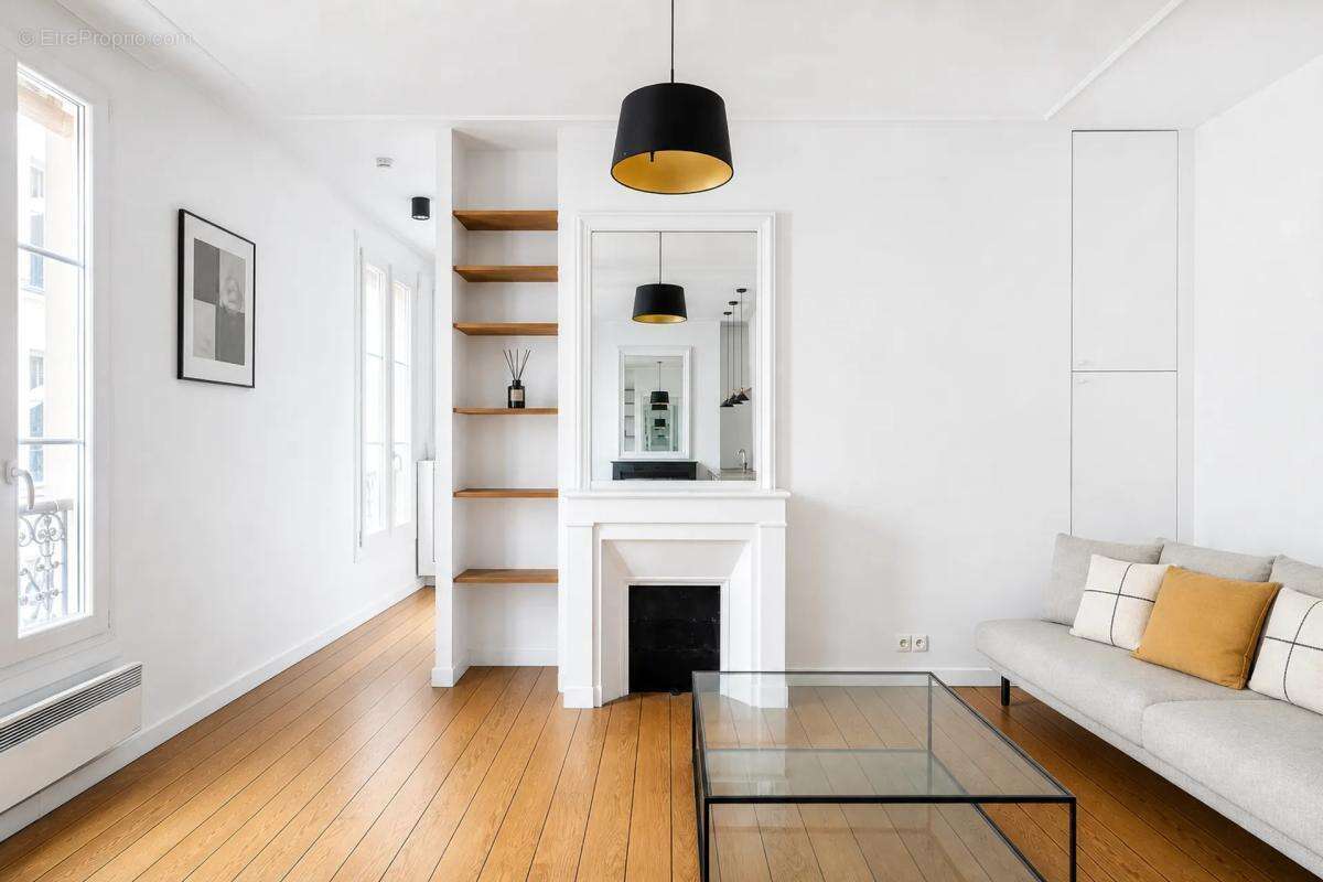 Appartement loué 2 pièces de 50 m² à Paris 16 - photo 2