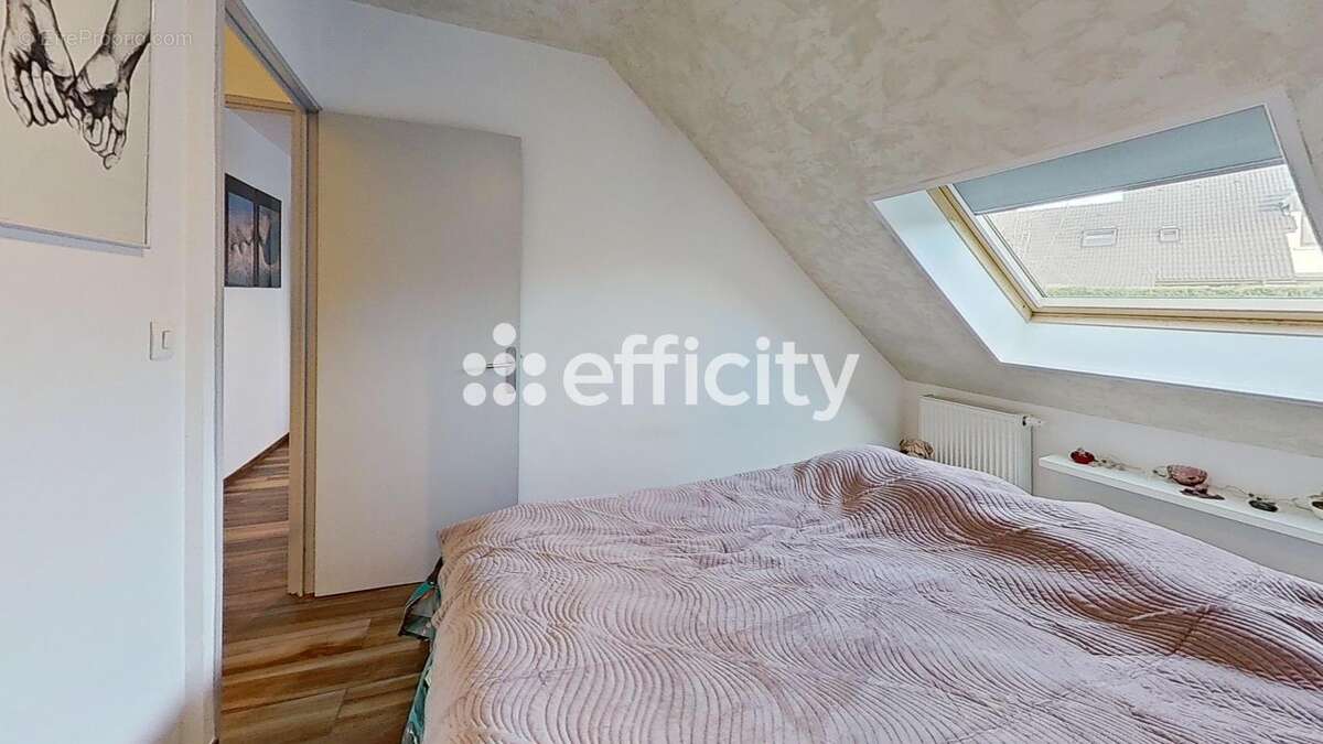 Maison à VILLE-LA-GRAND