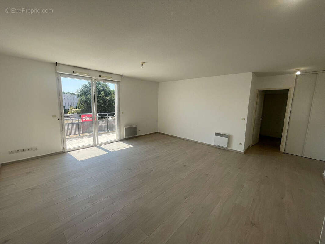 Appartement Agde 3 pièce(s) 46.72 m2 - photo 2