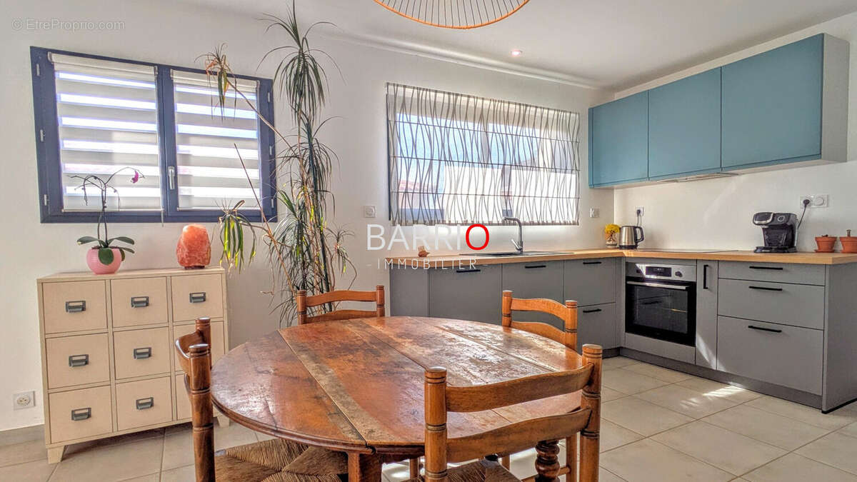 Maison à LAROQUE-DES-ALBERES