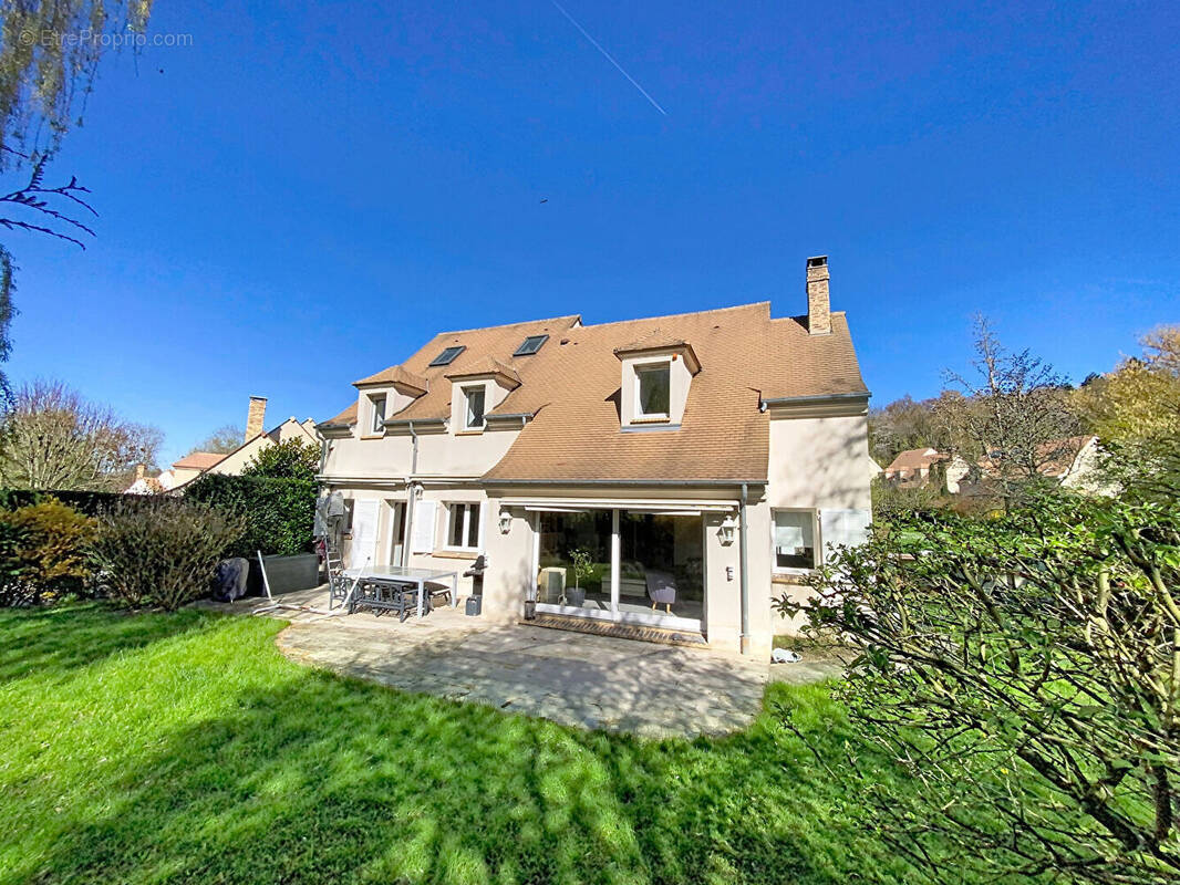 Maison à FEUCHEROLLES