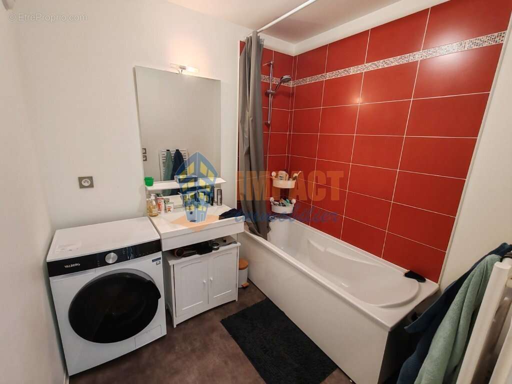 Appartement à HALLENNES-LEZ-HAUBOURDIN