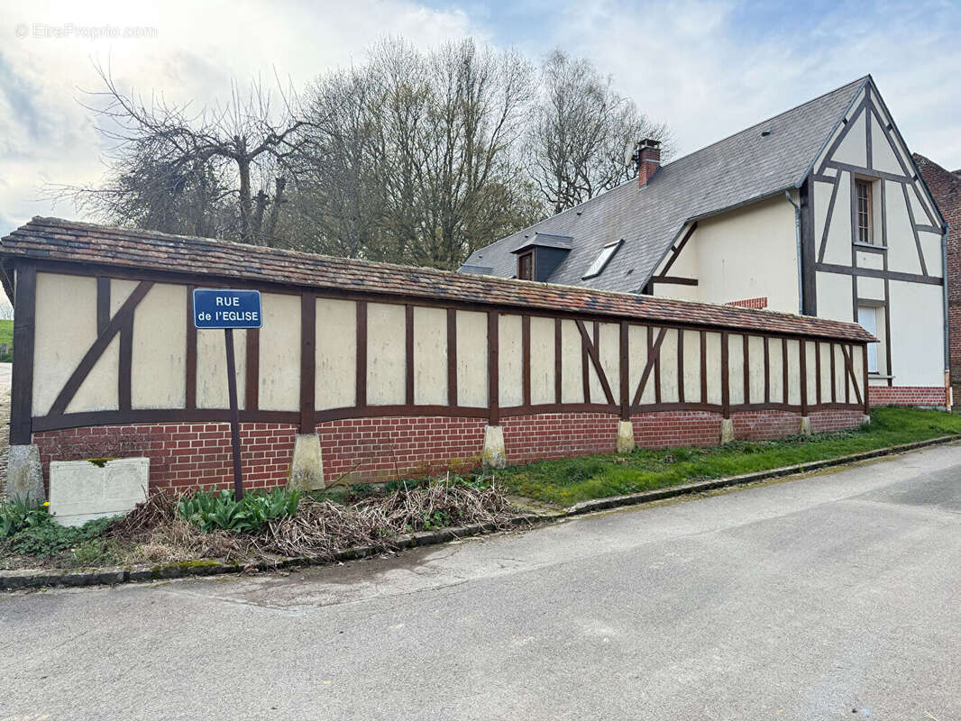 Maison à OURSEL-MAISON