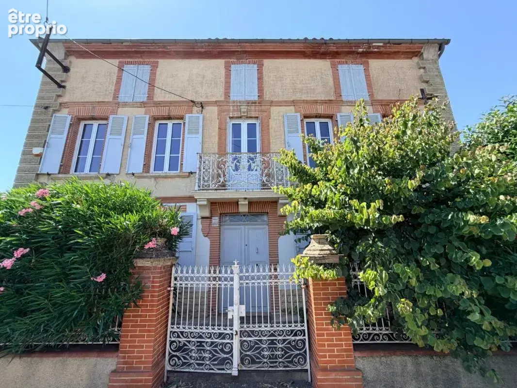 Photo Maison à L'isle-En-Dodon au prix de 350 000€