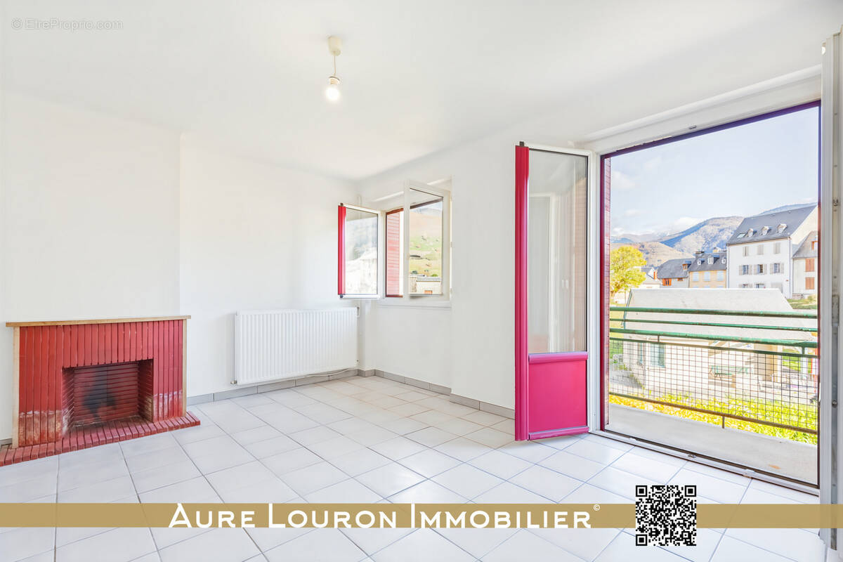 Appartement à ARREAU